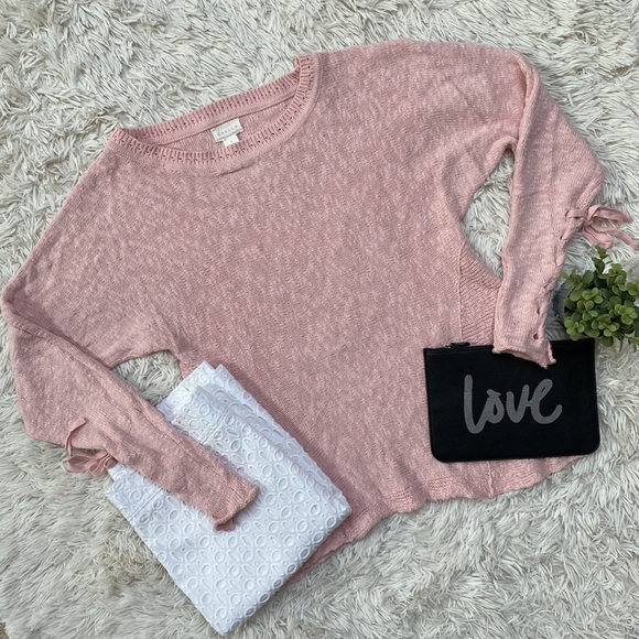 🎉HP🎉 Caslon Lace Up Sleeve Crewneck Sweater 💗 Light Pink - Picture 2 of 16
